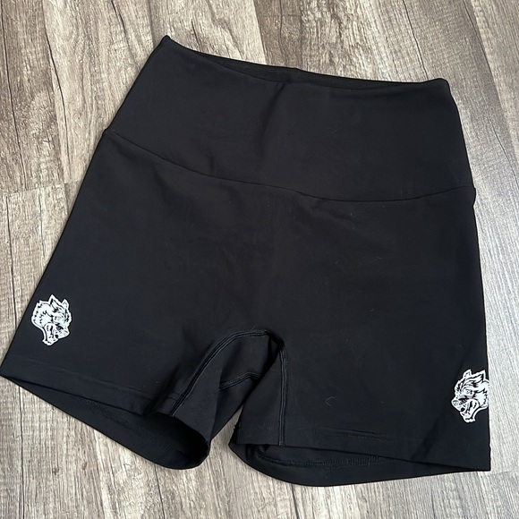 Darc Sport Wolves Shorts - Picture 1 of 3